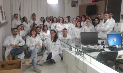 Alunos do curso Técnico de Enfermagem do Senac visitam o Laboratório Vida e HSDS